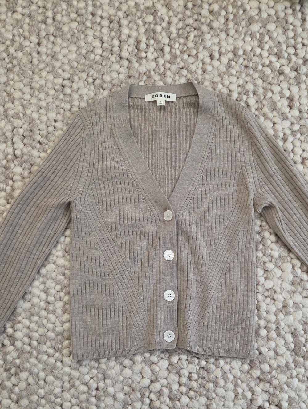 Boden Lighweight Soft Fitted Merino Wool Cardigan In Small Worn Once